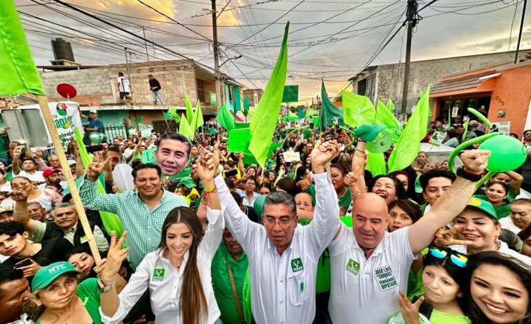 Se registra Juan Manuel Navarro como candidato a la alcaldía de Soledad