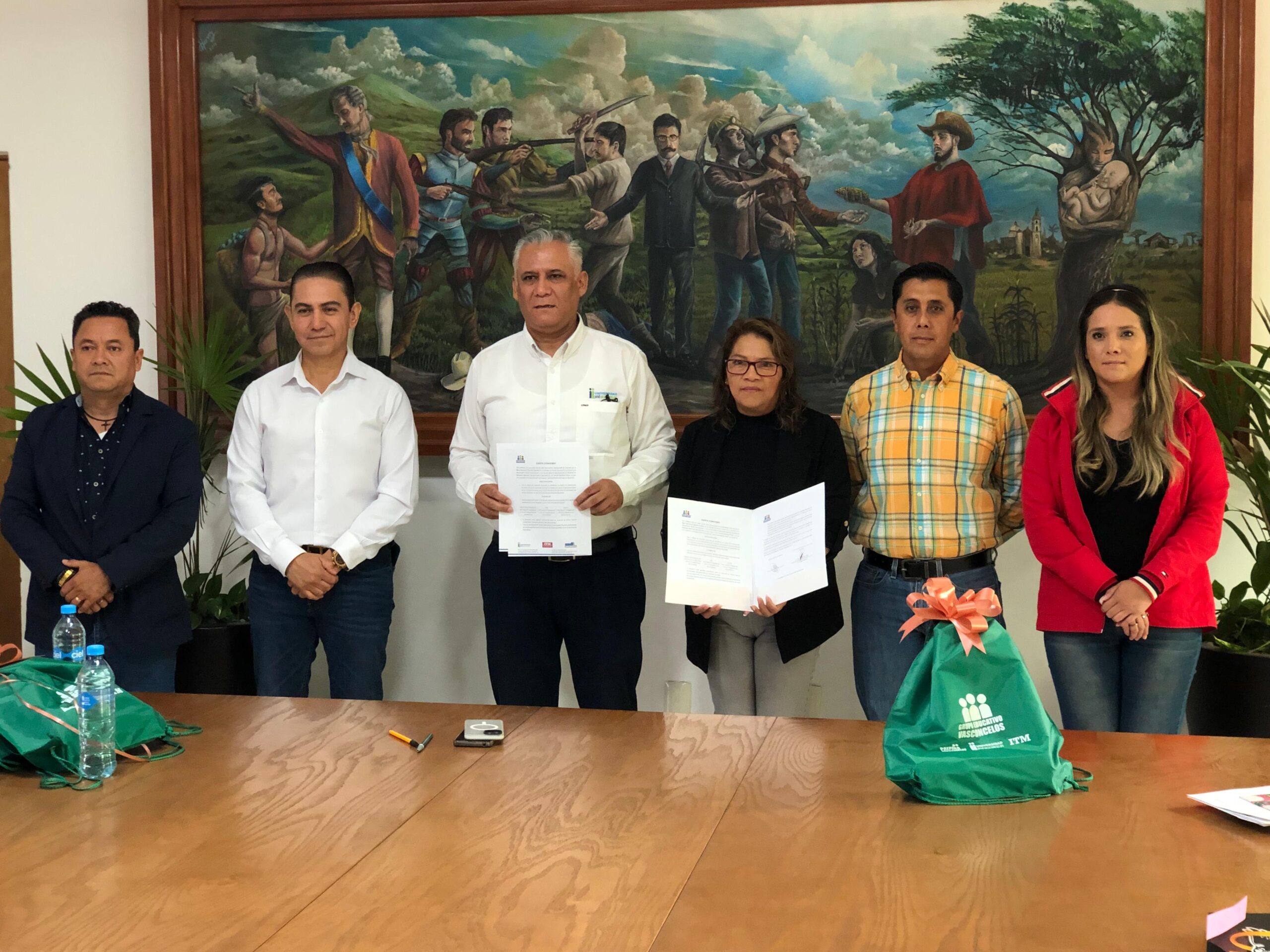 Jóvenes soledenses tendrán acceso a becas: firman acuerdo autoridades municipales