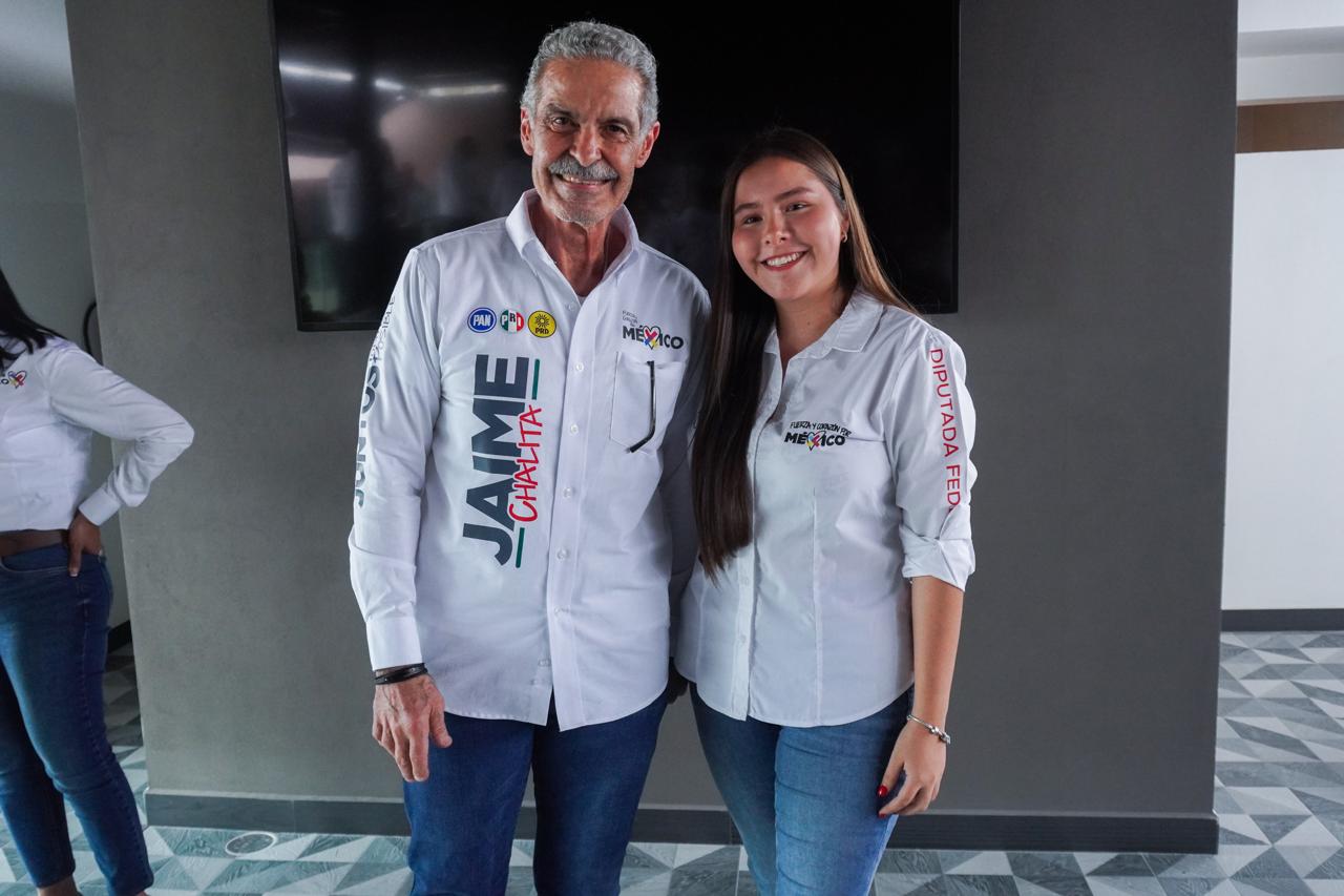 Jaime Chalita pide a los jóvenes no dejar de soñar por la patria soñada