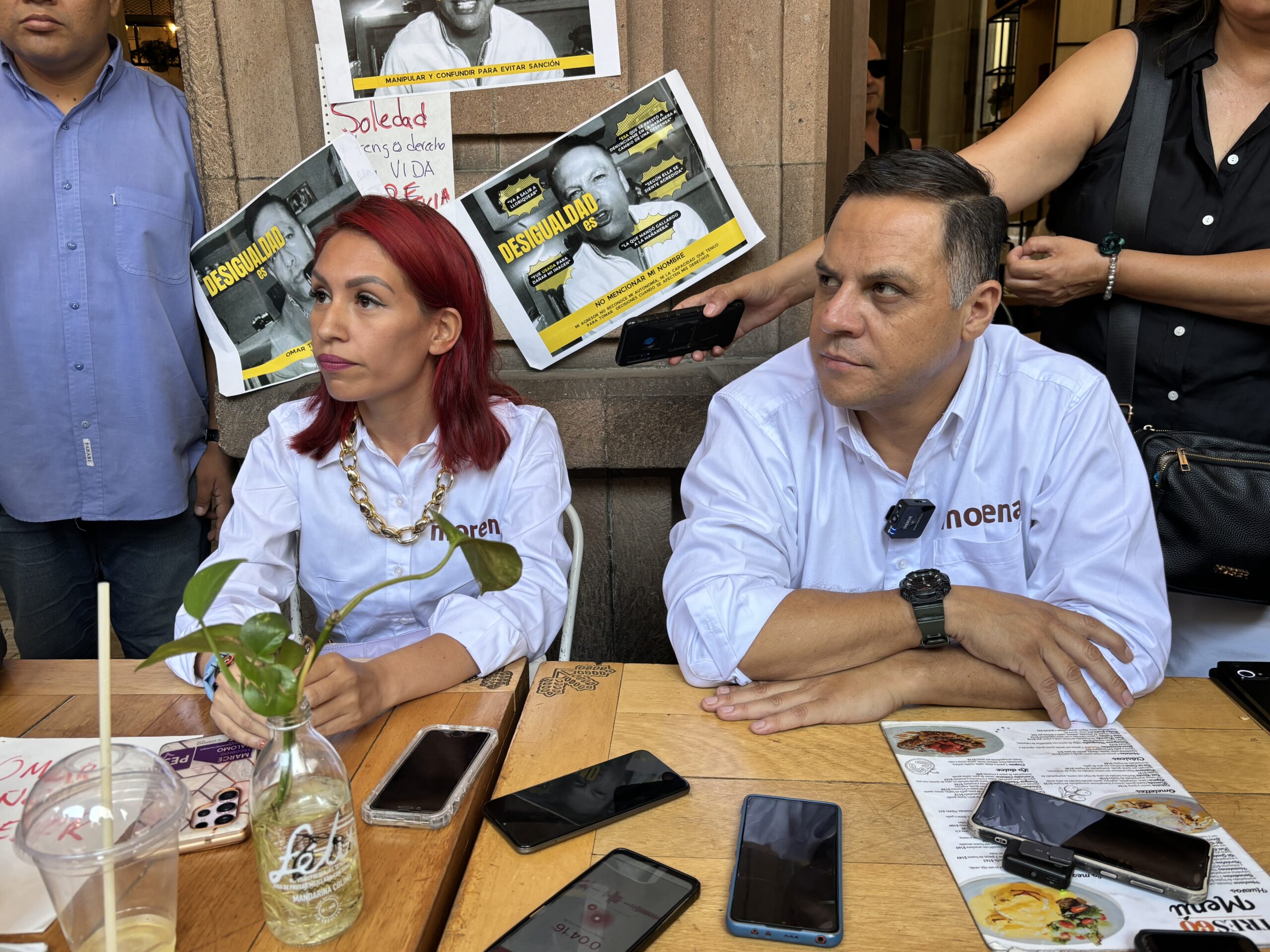 En Soledad declina candidata del PES a favor del morenista Juan Carlos Velázquez