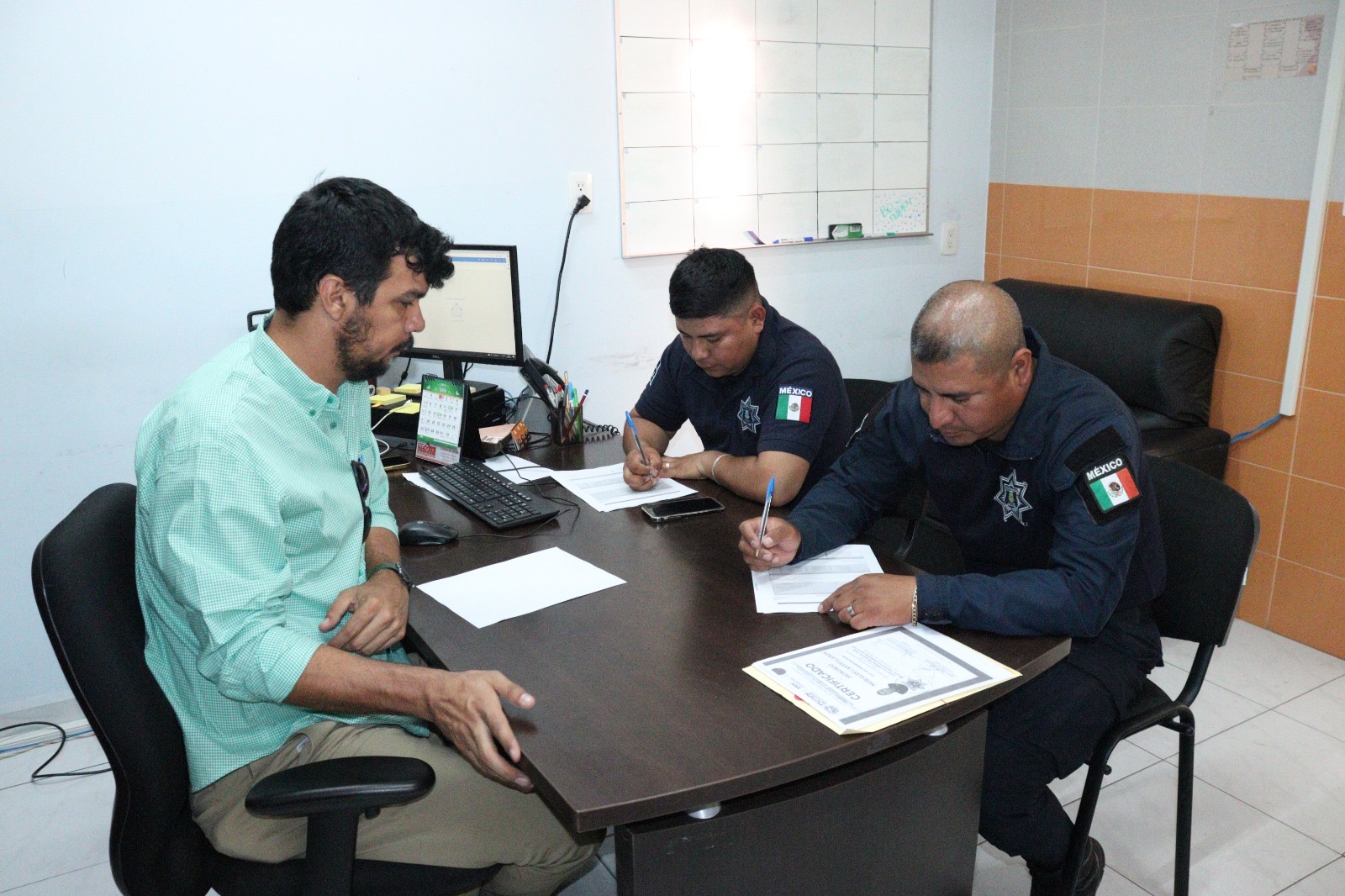 Capacitarán a alcaldes para tener policías bien registrados