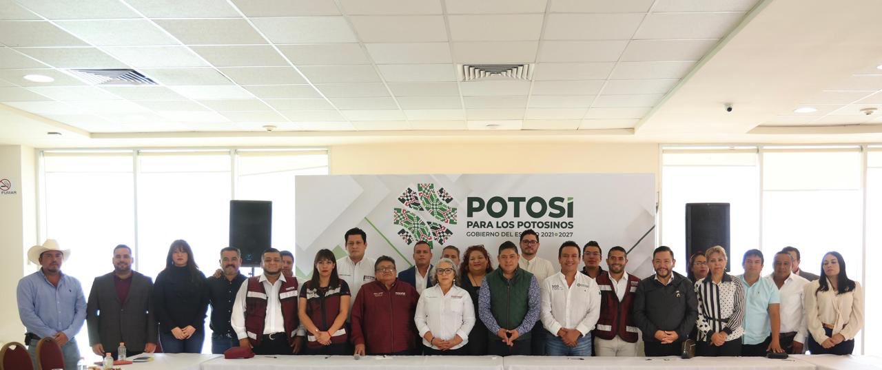 El gobernador Ricardo Gallardo se reúne con presidenta, legisladores y alcaldes de Morena en SLP