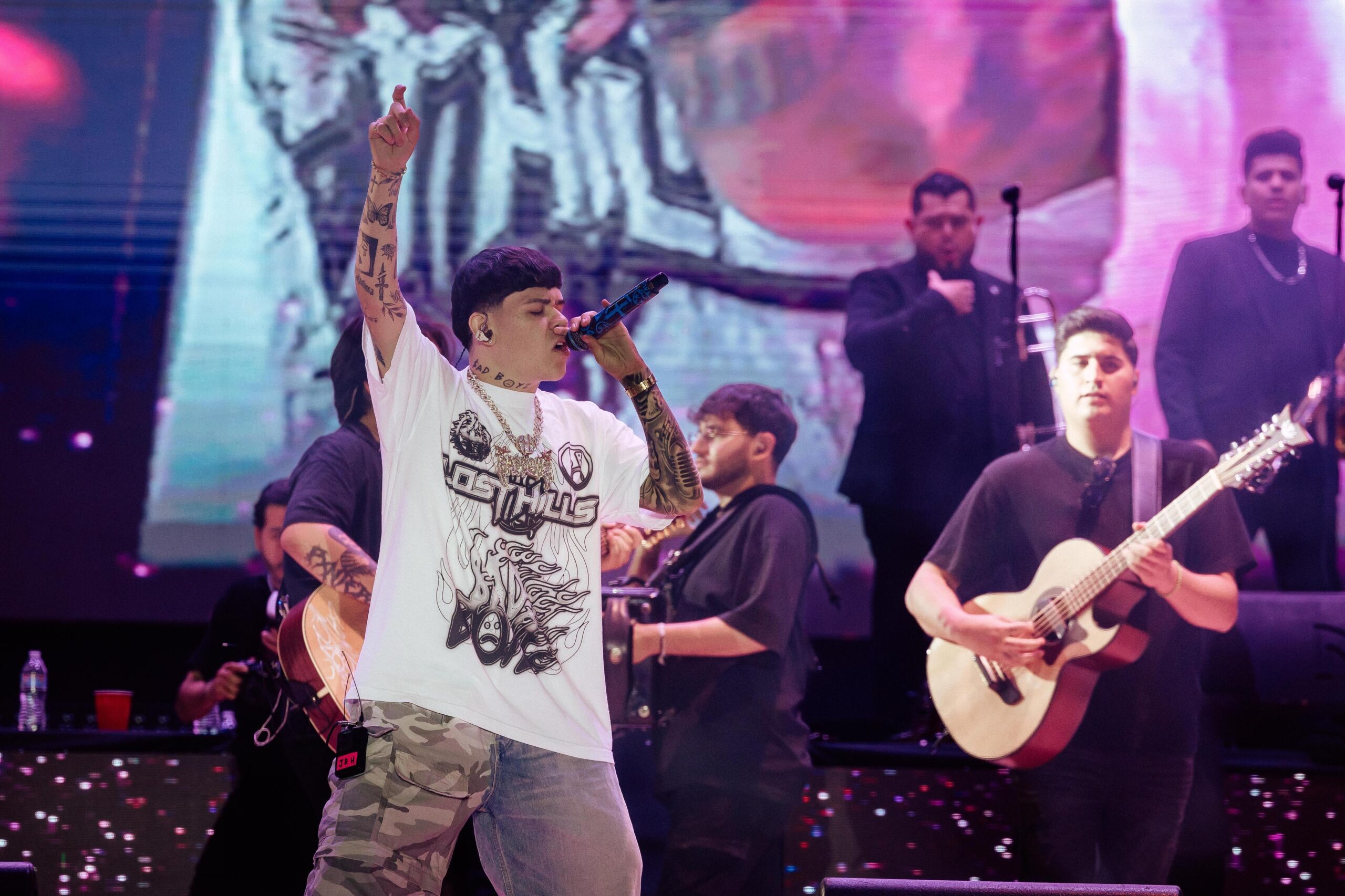 Junior H se presenta con todos sus éxitos en Fenapo 2024