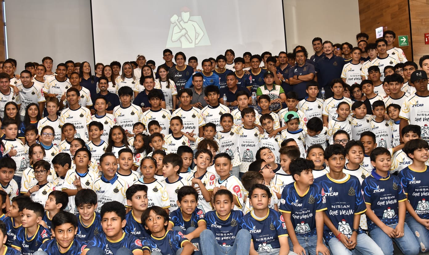 Espectacular presentación de Potosinos FC