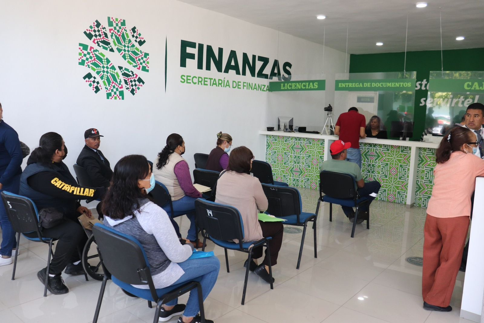 Oficinas de finanzas brindarán servicio hoy hasta las 6 pm