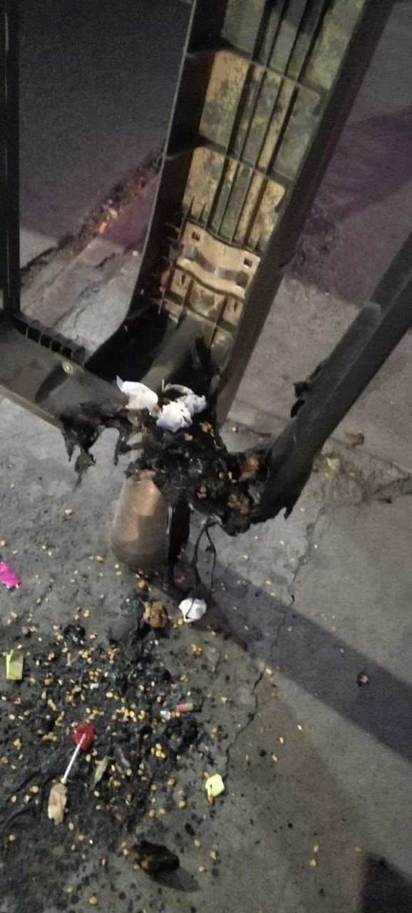 Vandalizan 31 papeleras en diferentes puntos de la ciudad