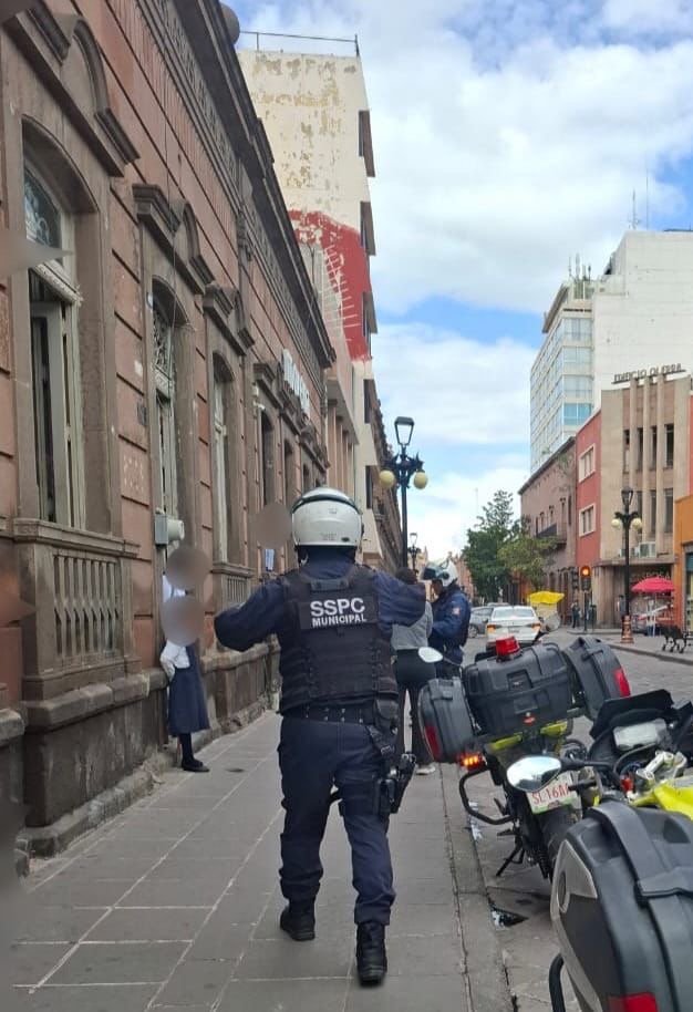 Frustran robo en boutique del centro histórico