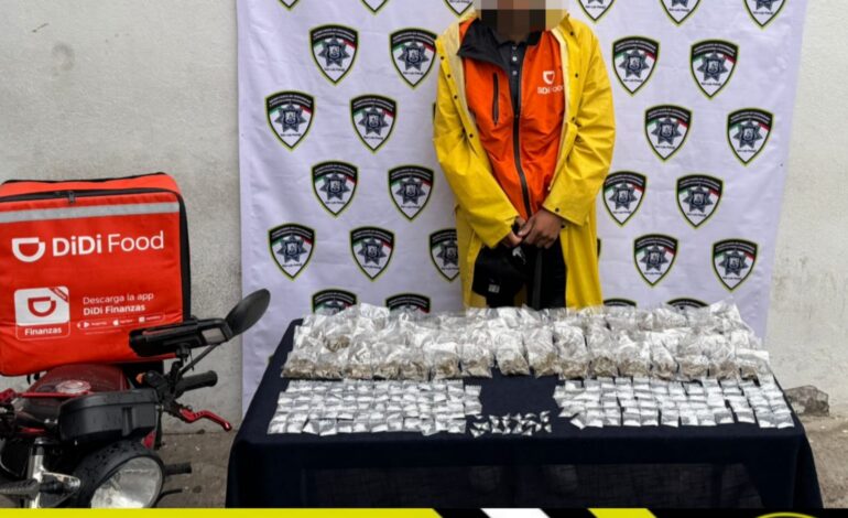 Detienen a sujeto que se hacía pasar por repartidor de comida con más de 200 dosis de droga