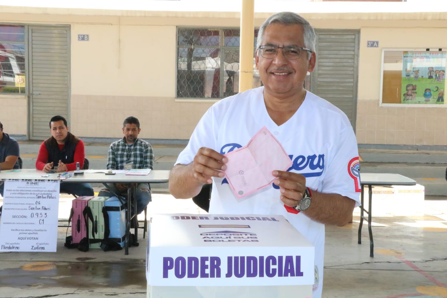 Tribunal Electoral Federal declara inelegible a Ruiz Contreras para magistrado del Poder Judicial