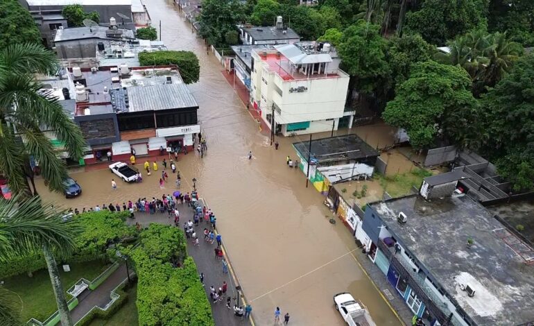 Aplican Plan DNIII en la Huasteca por inundaciones