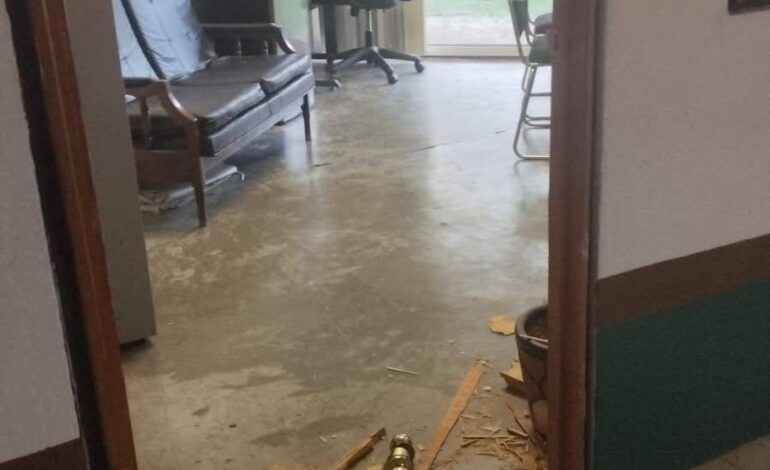 Frustran intento de robo en delegación del Bienestar