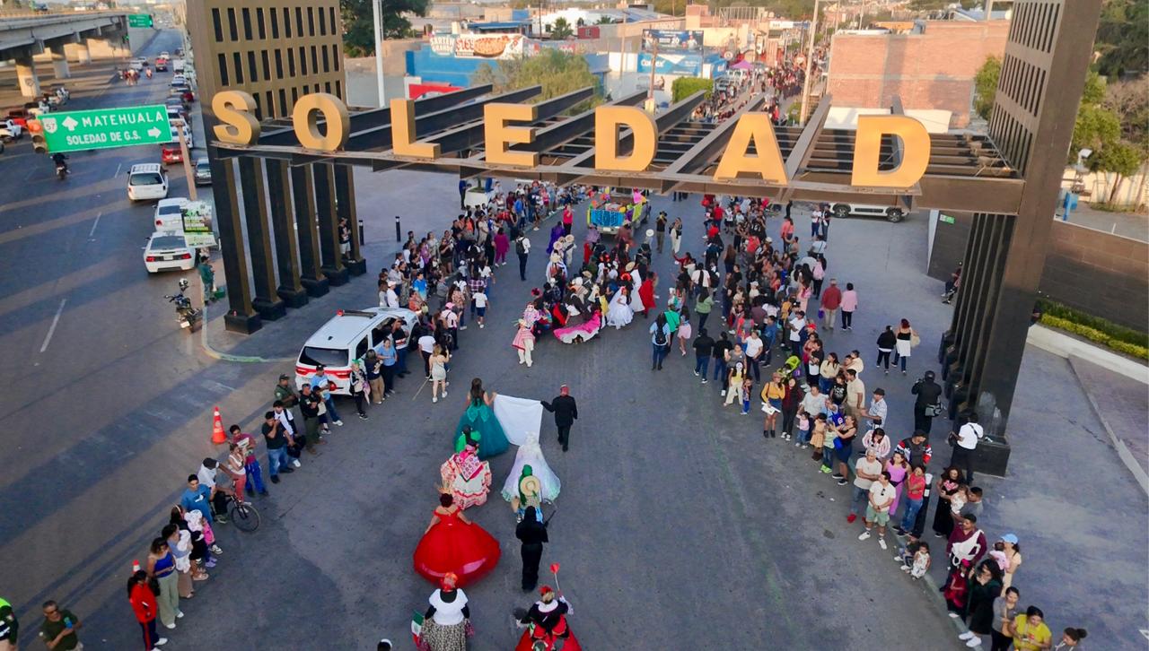 Saldo blanco en celebración de Xantolo en Soledad