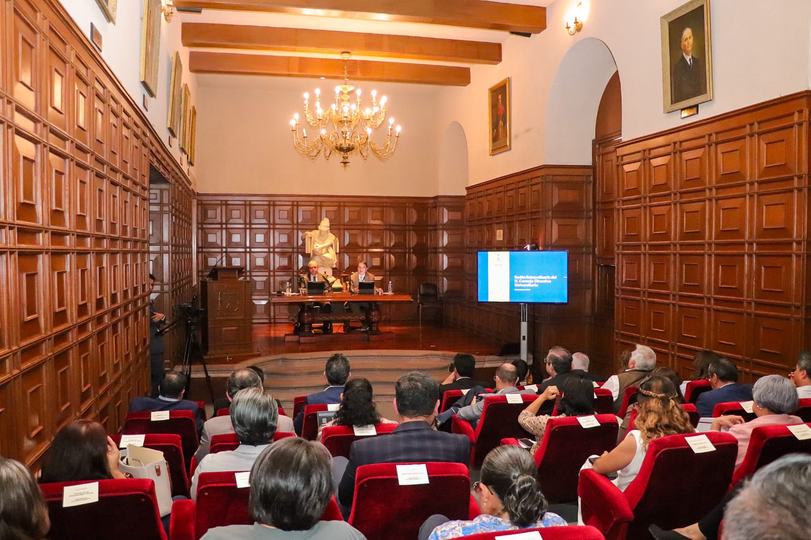 UASLP aprueba convocatoria para elección de nueva dirección en Derecho