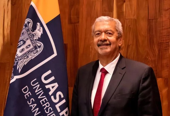 UASLP confirma renuncia del director de la Facultad de Derecho