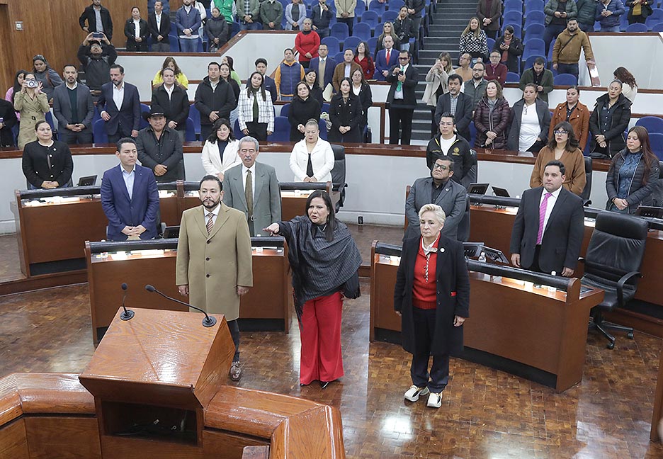Patricia Aradillas rinde protesta como nueva presidenta Concejal de Villa de Pozos