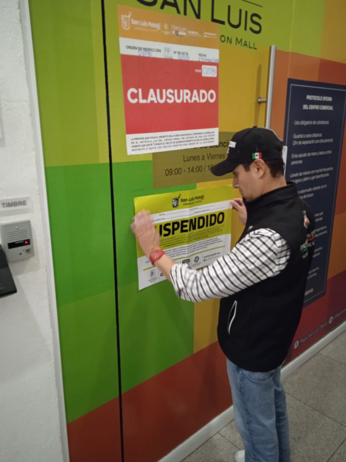 Clausuran oficinas de Plaza San Luis por riesgo estructural