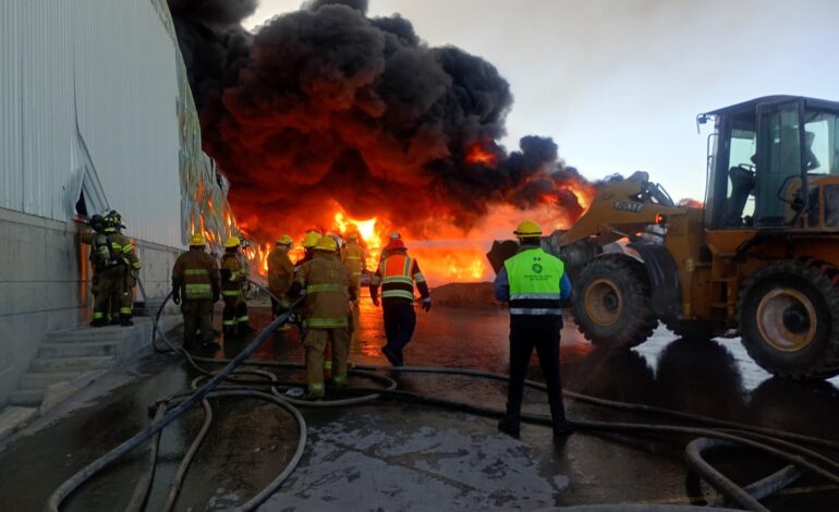 Calidad del aire se normaliza tras incendio en Zona Industrial: UASLP