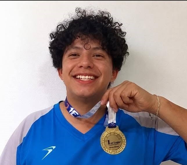 Exigen justicia por Salvita, joven asesinado