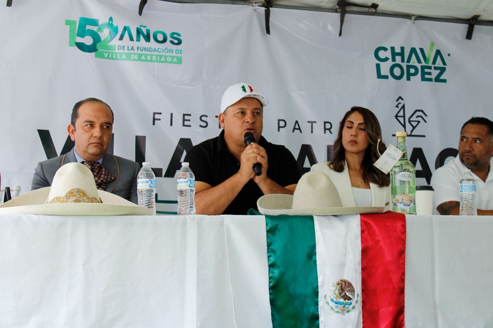 Presentan programa Fiestas Patrias de Villa de Arriaga